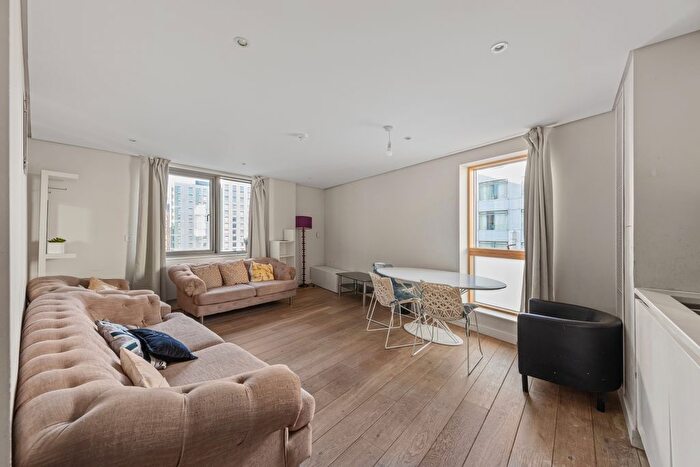3 Bedroom Flat For Sale In A, Merchant Square East, Paddington, London, W2