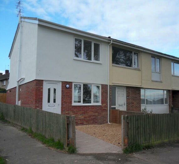 2 Bedroom End Of Terrace House To Rent In Barnard Walk, Bristol, BS31