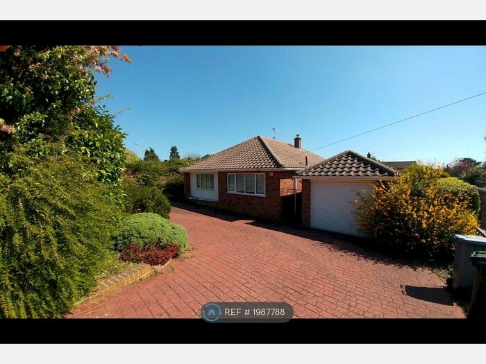 3 Bedroom Detached House To Rent In The Horse Close, Reading, RG4
