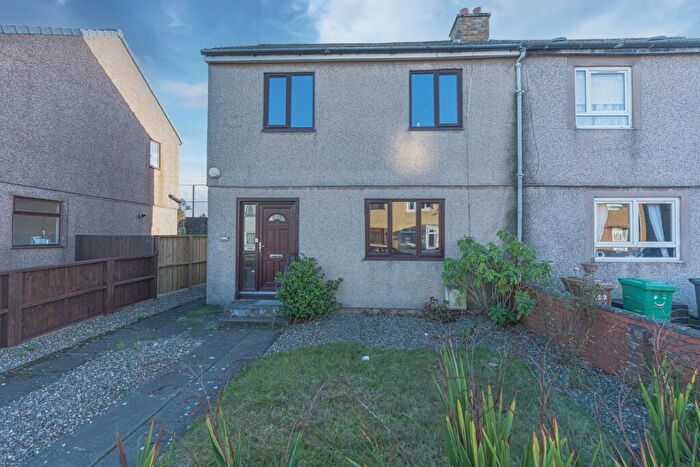 3 Bedroom Semi-detached Villa For Sale In South Street, Lochgelly, KY5