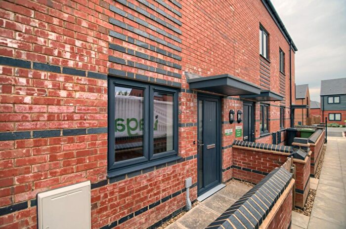 1 Bedroom Apartment For Sale In Juniper Grove, Wellingborough, NN8