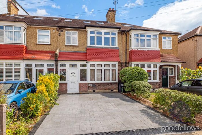 4 Bedroom Semi-Detached House To Rent In Wessex Avenue, London, SW19