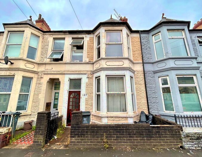 2 Bedroom Flat To Rent In Mackintosh Place, Cardiff, CF24