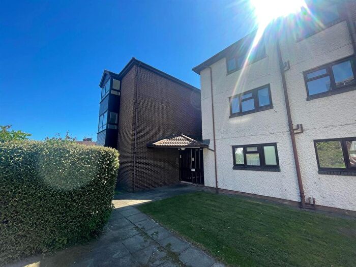 2 Bedroom Flat To Rent In King Henry Court, Sunderland, SR5