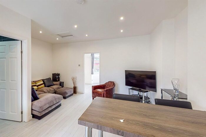 1 Bedroom Flat To Rent In Station Avenue, Coventry, CV4