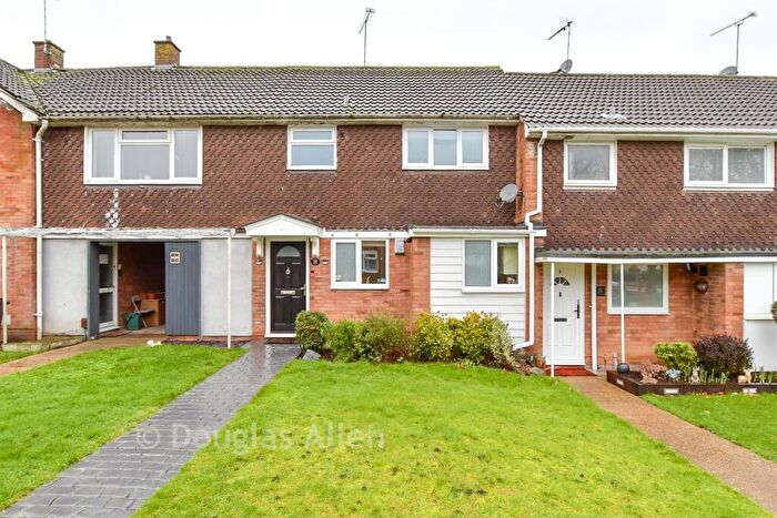 2 Bedroom Terraced House For Sale In Cross Green, Basildon, Essex, SS16
