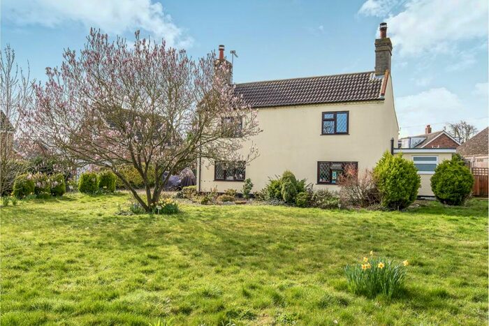 4 Bedroom Detached House For Sale In Mill Road, Little Melton, Norwich, Norfolk, NR9