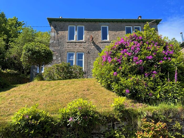 2 Bedroom Flat For Sale In Kyles Cottages, Kames, Tighnabruaich, PA21