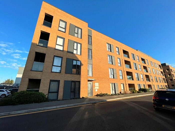 1 Bedroom Apartment To Rent In Windstar Drive, South Ockendon, Essex, RM15