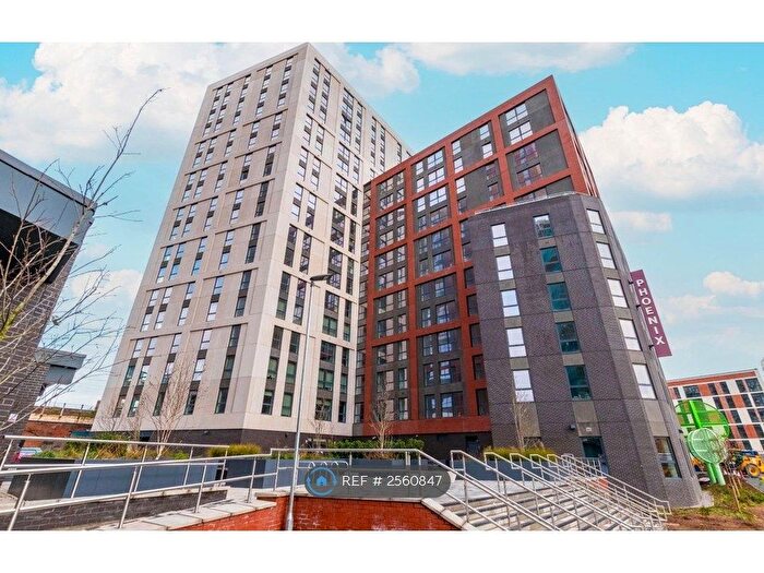 3 Bedroom Flat To Rent In The Phoenix, Leeds, LS9