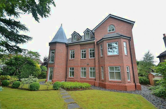 2 Bedroom Apartment To Rent In Hunston Road, Sale, M33