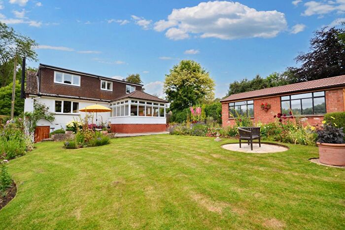 4 Bedroom Detached House For Sale In Upleadon, Gloucester, Gloucestershire, GL18