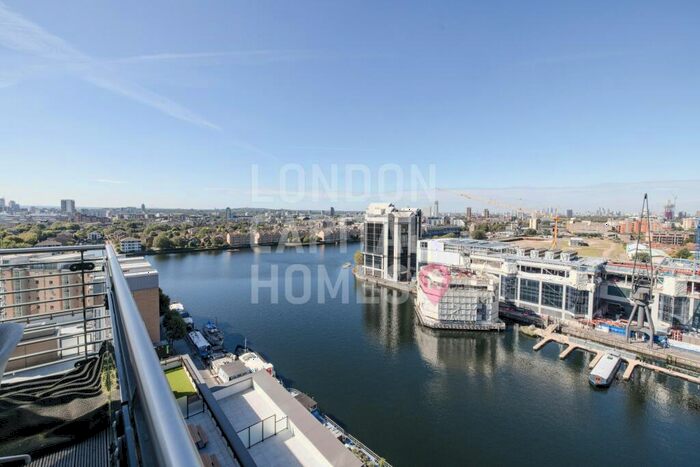 3 Bedroom Apartment To Rent In Clonmel Court, Turnberry Quay, London, E14