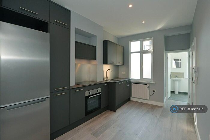 1 Bedroom Flat To Rent In Chapel Market, London, N1