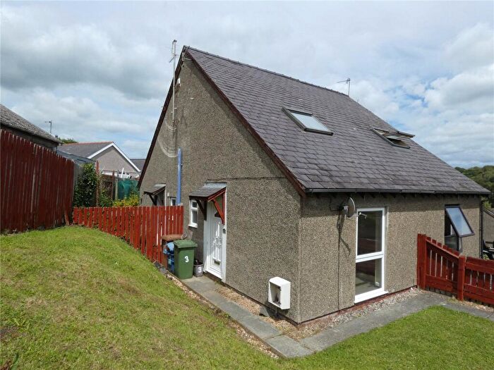 1 Bedroom Apartment To Rent In Ainon Close, Bangor, Gwynedd, LL57