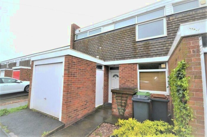 3 Bedroom Terraced House To Rent In The Nook, Lutterworth Road, Attleborough, CV11