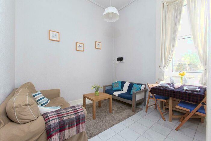 1 Bedroom Apartment To Rent In Dalkeith Road, Newington, Edinburgh, EH16