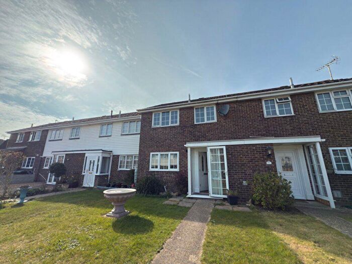 3 Bedroom House To Rent In The Hartings, Felpham, PO22