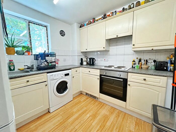 2 Bedroom Flat To Rent In Otter Close, London, E15