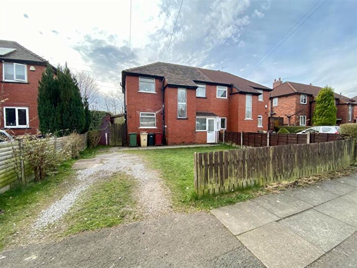 3 Bedroom House For Sale In Westland Avenue, Farnworth, BL4