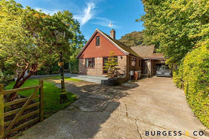 3 Bedroom Detached Bungalow For Sale In Hastings Road, Bexhill-On-Sea, TN40