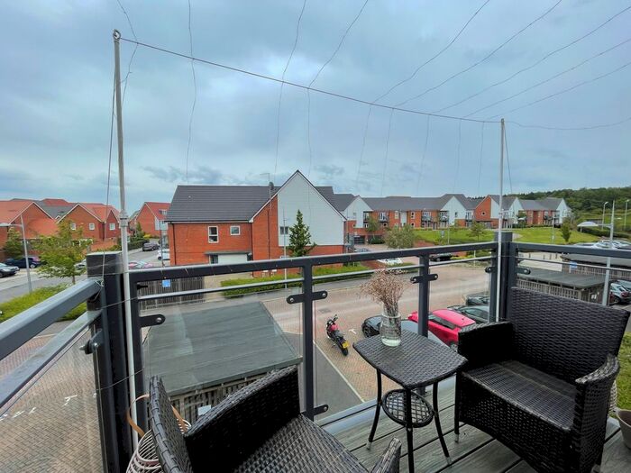 1 Bedroom Flat To Rent In Holmbush Mews, Faygate, Horsham, RH12