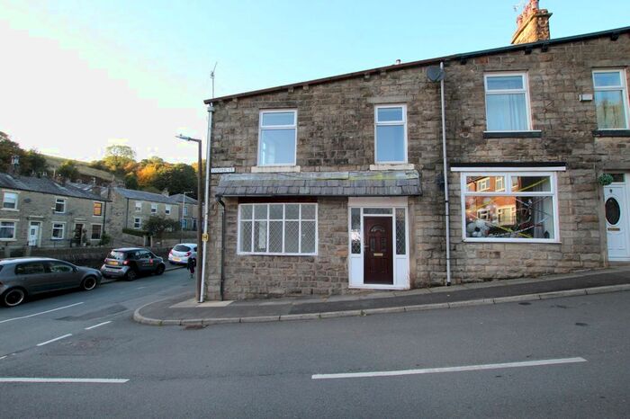3 Bedroom End Of Terrace House To Rent In Cooper Street, Bacup, OL13