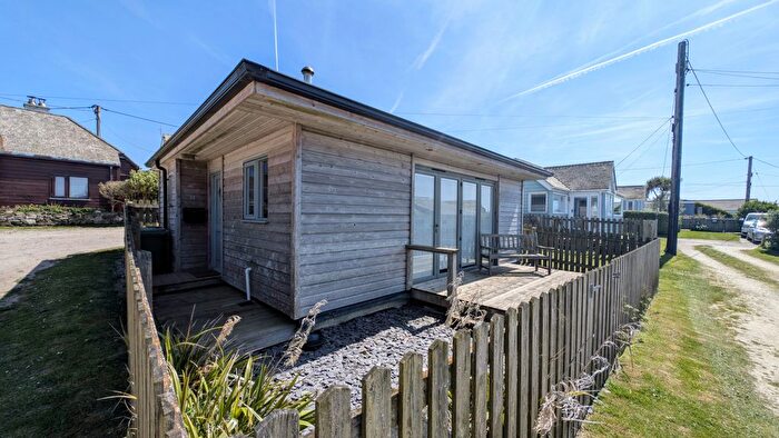 2 Bedroom Bungalow For Sale In Gwithian Towans, Hayle, Cornwall, TR27