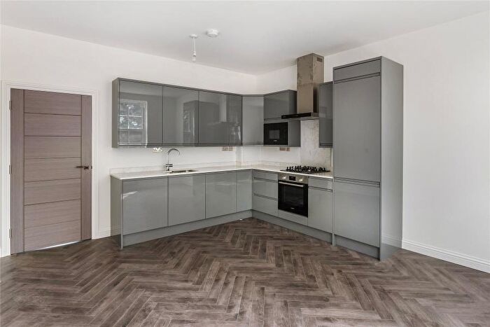 1 Bedroom Apartment To Rent In Old Woking, Woking, GU22