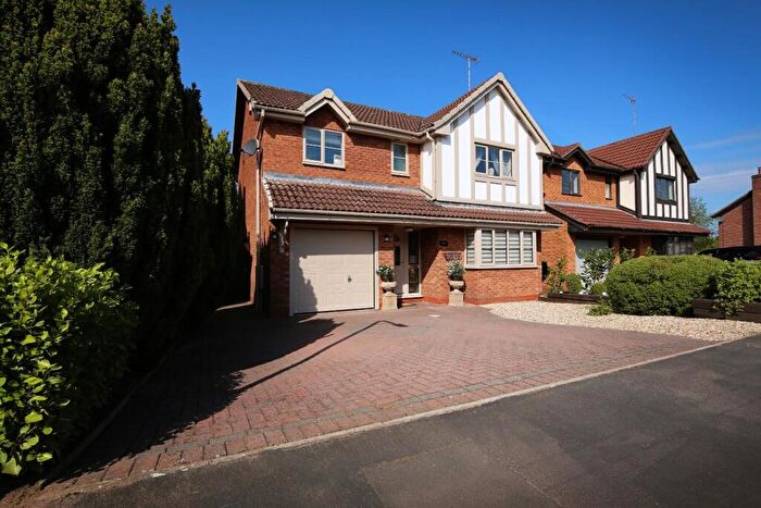4 Bedroom Detached House For Sale In Swallow Close, Uttoxeter, ST14