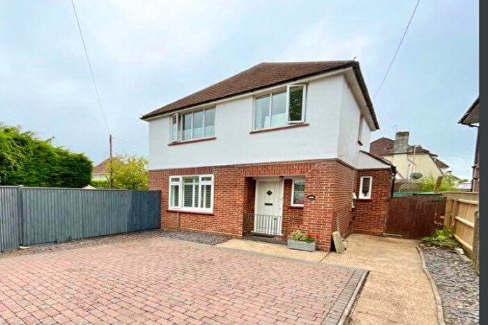 3 Bedroom Detached House To Rent In Seafield Road, Bournemouth, BH6