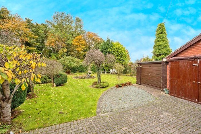 2 Bedroom Detached Bungalow For Sale In Mill Lane, Warmsworth, Doncaster, DN4