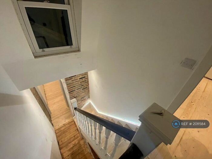 6 Bedroom Terraced House To Rent In Rushmore Road, Clapton, E5