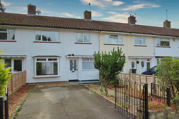 3 Bedroom Terraced House To Rent In Warren Drive, Ifield, Crawley, West Sussex, RH11