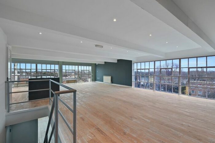 2 Bedroom Flat To Rent In Lamb Brewery, Chiswick, W4