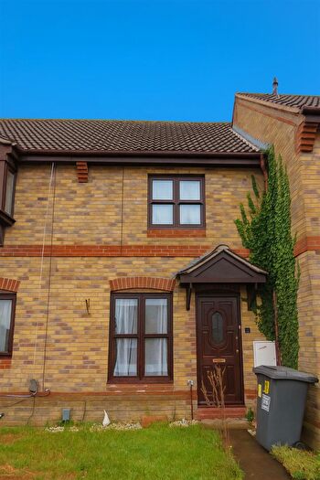 2 Bedroom Terraced House To Rent In Old School Walk, Arlesey, SG15