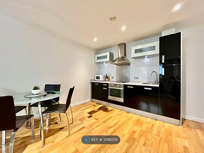 1 Bedroom Flat To Rent In Marsh Lane, Leeds, LS9