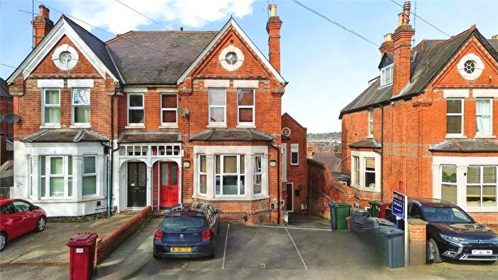 1 Bedroom Apartment For Sale In Tilehurst Road, Reading, Berkshire, RG30