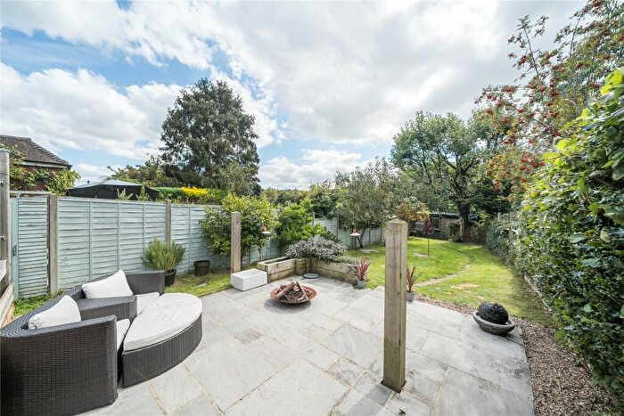 3 Bedroom End Of Terrace House For Sale In Hammer Vale, Haslemere, Hampshire, GU27