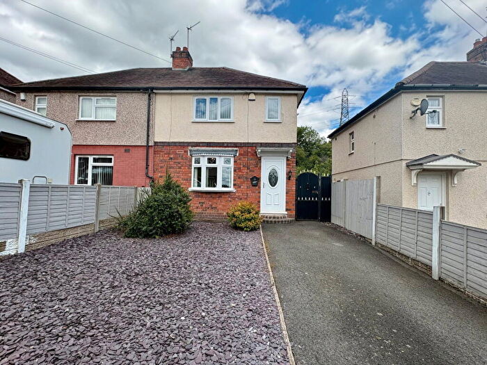 2 Bedroom Semi Detached House To Rent In Swan Street, Brierley Hill, DY5