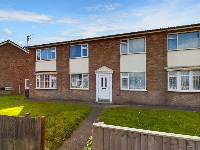 2 Bedroom Flat For Sale In Seaholme Road, Mablethorpe, LN12