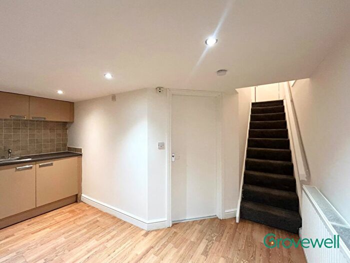 1 Bedroom Flat To Rent In Manchester Road, Rochdale, OL11