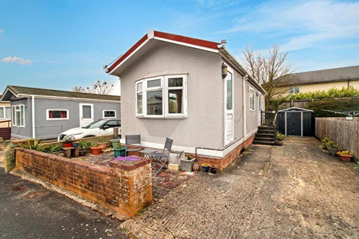 2 Bedroom Park Home For Sale In Lycetts Orch Box, Corsham, SN13