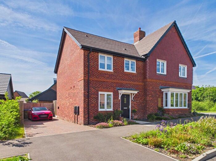 2 Bedroom Semi-Detached House For Sale In Oriel Road, Horsham, West Sussex., RH12