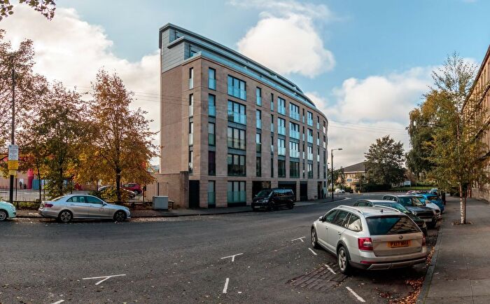 2 Bedroom Flat To Rent In Minerva Street, Finnieston, Glasgow, G3