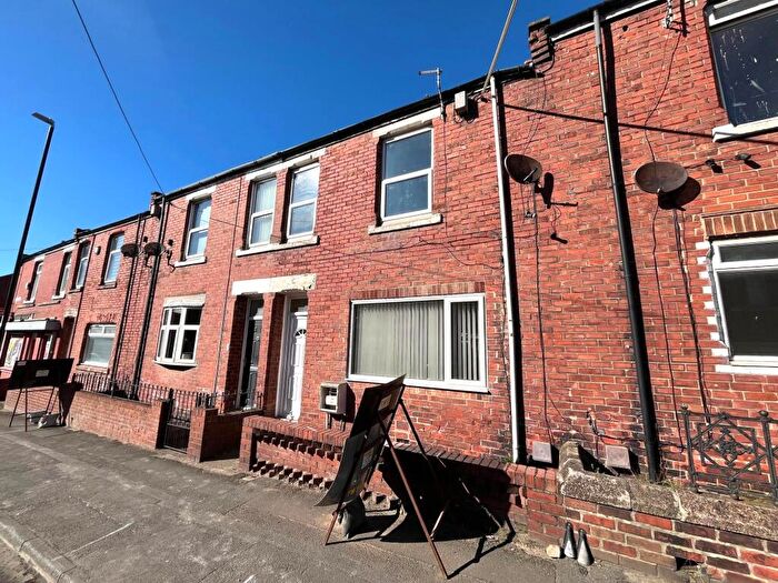 3 Bedroom Terraced House To Rent In Mill Terrace, Shiney Row, DH4