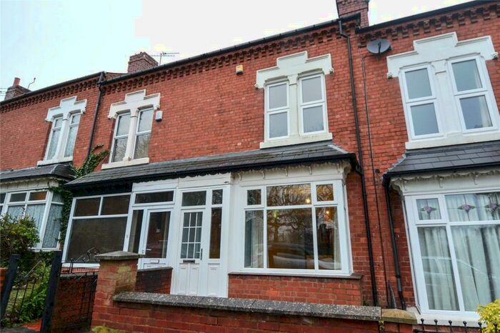 2 Bedroom Terraced House To Rent In Lightwoods Hill Road, Bearwood, Birmingham, B67