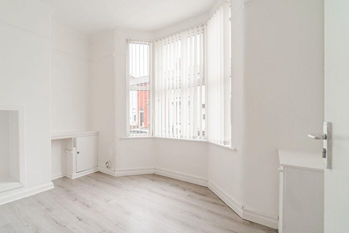 5 Bedroom Terraced House To Rent In Peter Road, Liverpool, L4