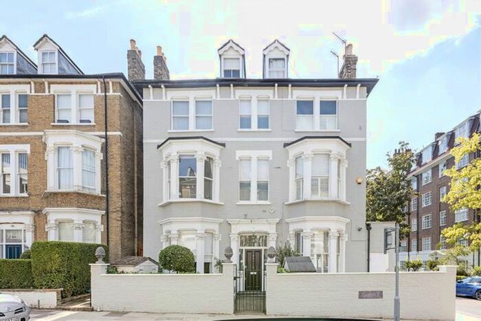 6 Bedroom Semi-Detached House To Rent In Cardigan Road, Richmond, Surrey, TW10