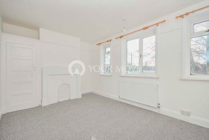 3 Bedroom Flat To Rent In Belmont Parade, Green Lane, Chislehurst, BR7